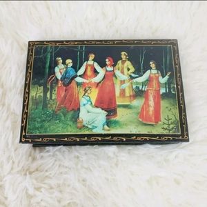 Boyarinoff Russian Lacquer Tea Box Collectible Khorovod Girlfriends Dancing